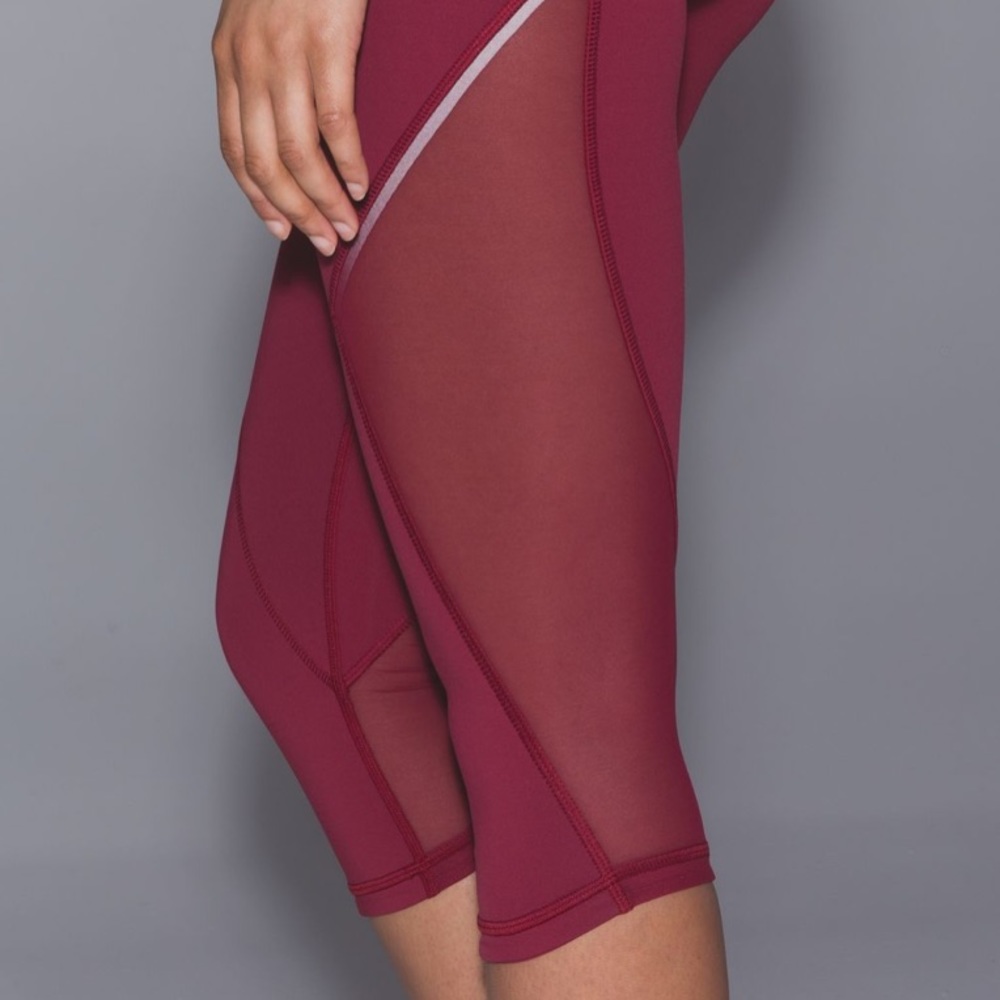 Lululemon Cropped Leggings
